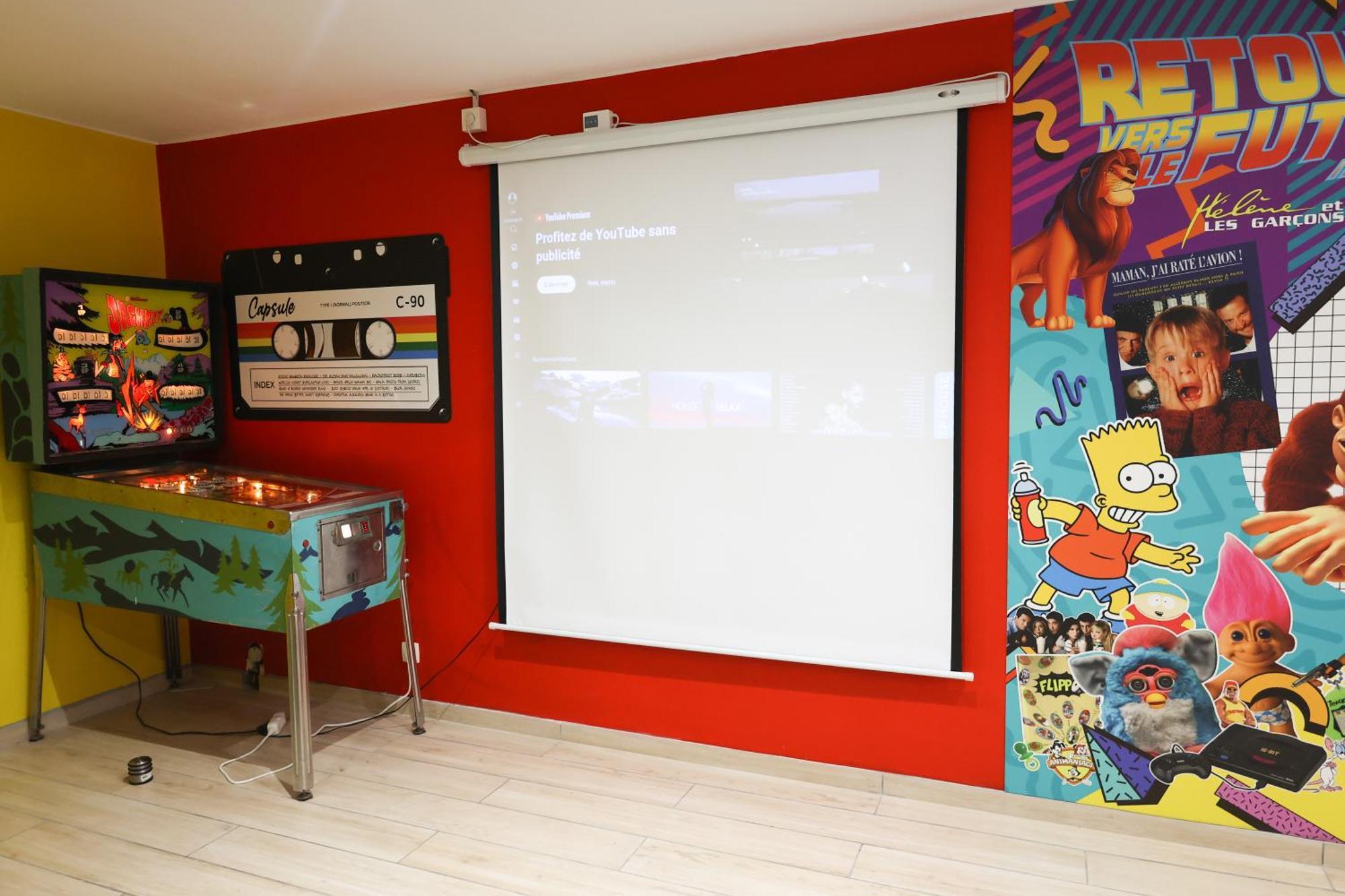 Capsule 90'S - Balneo - Sauna - Flipper - Billard - Netflix - Nintendo Switch & Jeux - Mons Dış mekan fotoğraf